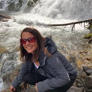 Meet your Posher, Julie